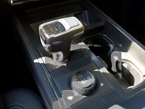 New 2026 GMC Hummer EV 4x4 Crew Cab image 16