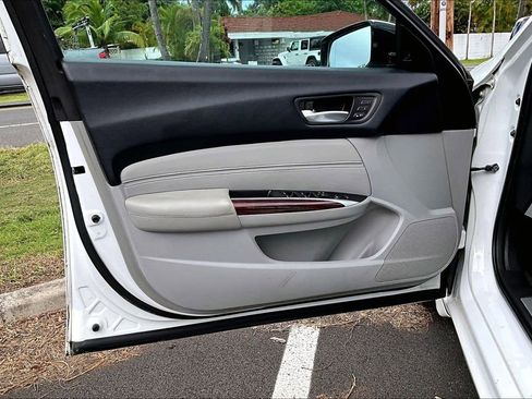 Used 2015 Acura TLX V6 w/ Technology Package image 18