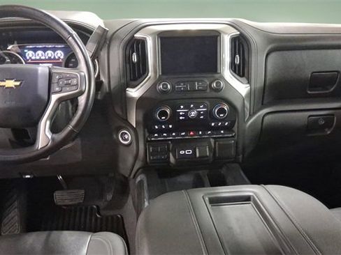 Used 2022 Chevrolet Silverado 1500 LTZ w/ Technology Package image 10