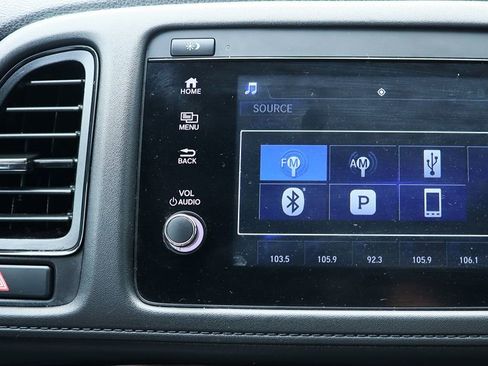 Used 2021 Honda HR-V Sport image 46