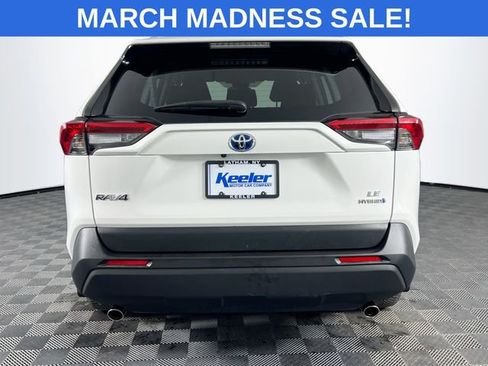 Used 2023 Toyota RAV4 LE image 5