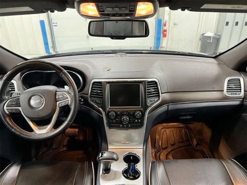 Used 2015 Jeep Grand Cherokee Overland image 10