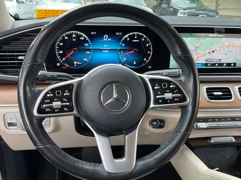 Used 2021 Mercedes-Benz GLE 350 w/ Premium Package image 17