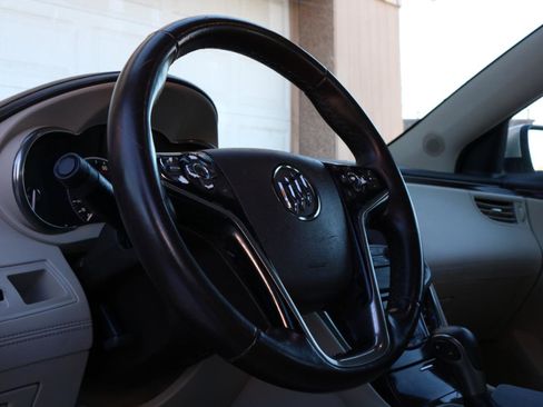 Used 2014 Buick LaCrosse Leather FWD image 23