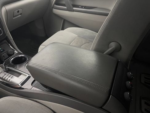 Used 2015 Buick Enclave Convenience FWD image 25