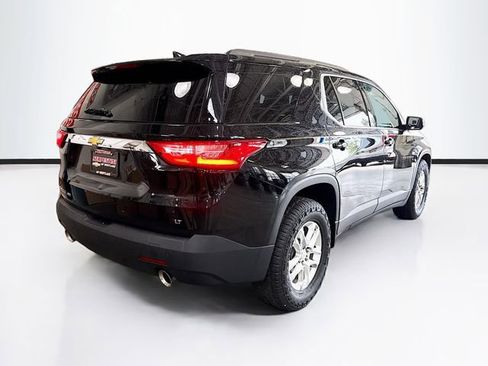 Used 2020 Chevrolet Traverse LT AWD/4WD image 6
