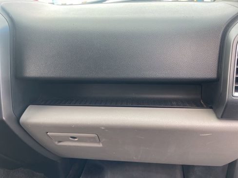 Used 2016 Ford F150 XLT w/ Equipment Group 302A Luxury image 40