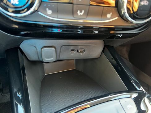 New 2026 Chevrolet Trax LT w/ Driver Confidence Package image 32