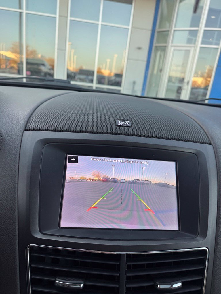 Used 2019 Lincoln MKT AWD image 16