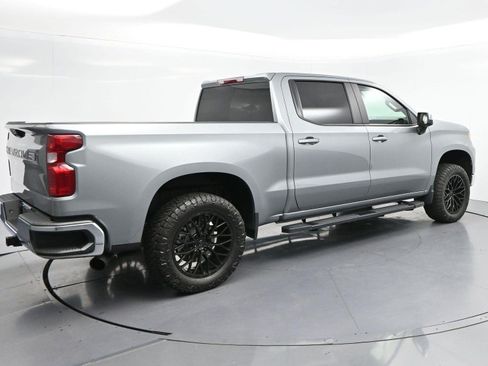 Used 2025 Chevrolet Silverado 1500 LT AWD/4WD image 7
