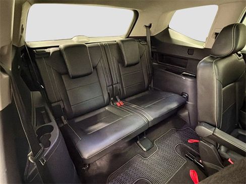 Used 2021 Volkswagen Atlas SEL R-Line image 23
