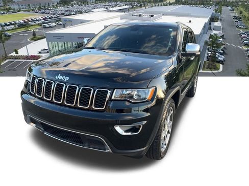 Used 2022 Jeep Grand Cherokee Limited image 2