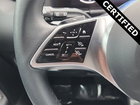 Certified 2025 Mercedes-Benz GLA 250 image 28