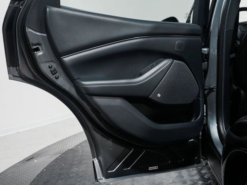 Used 2021 Ford Mustang Mach-E Premium image 14