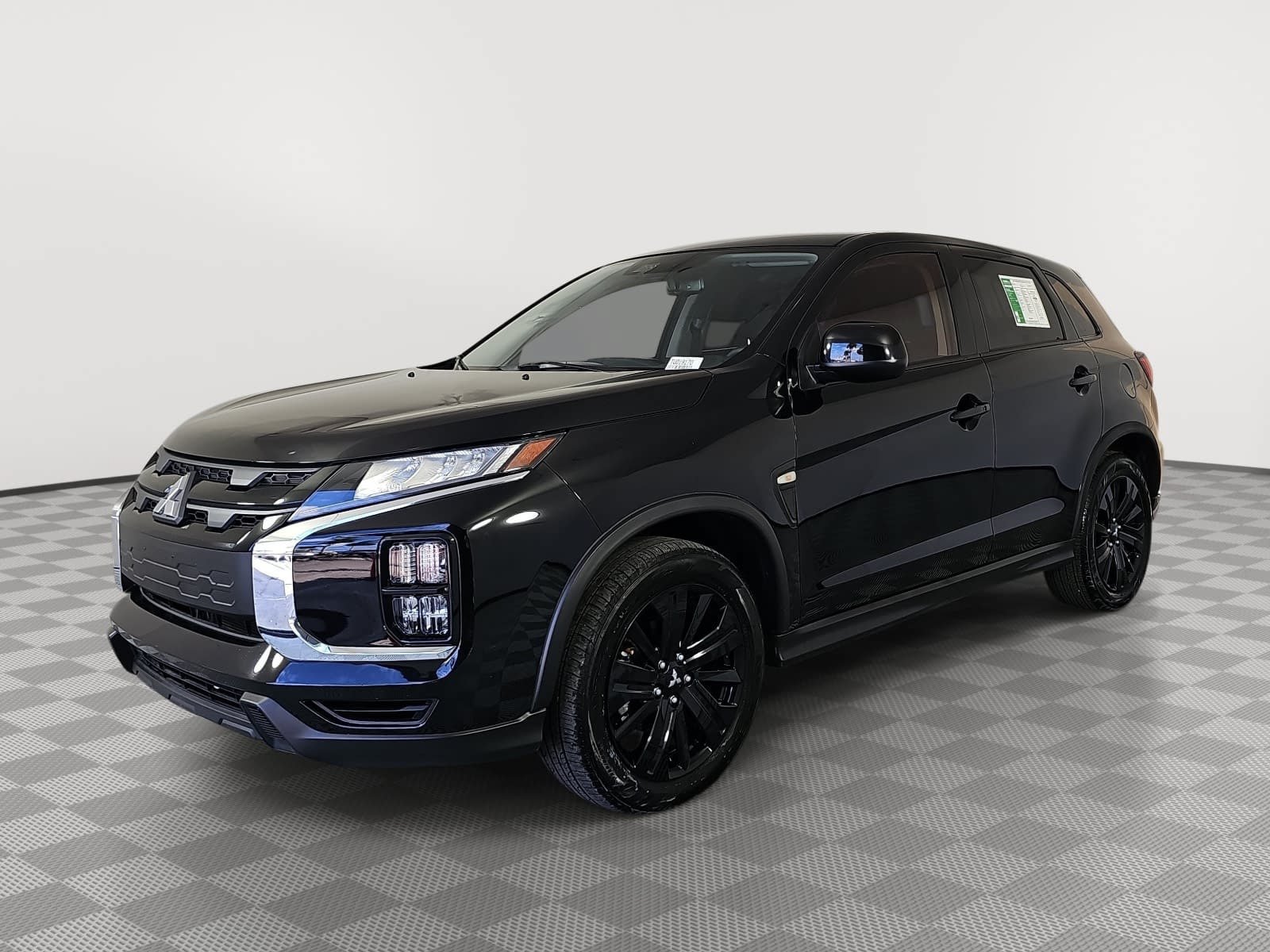 Used 2026 Mitsubishi Outlander Sport LE AWD/4WD image 4