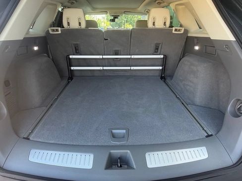 Used 2019 Cadillac XT5 Premium Luxury FWD image 35