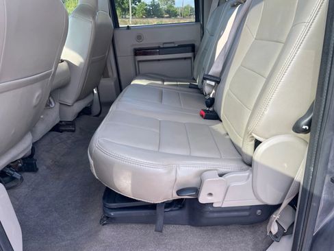 Used 2009 Ford F350 Lariat image 20