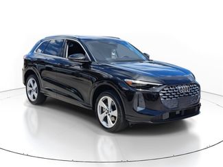 New 2025 Audi Q5 Premium Plus video 1