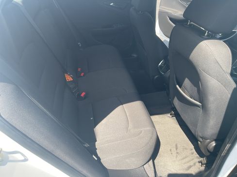 Used 2018 Chevrolet Malibu LT FWD image 18