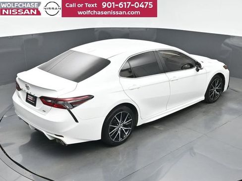 Used 2023 Toyota Camry SE FWD image 33