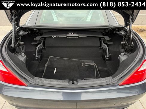 Used 2012 Mercedes-Benz SLK 250 image 30