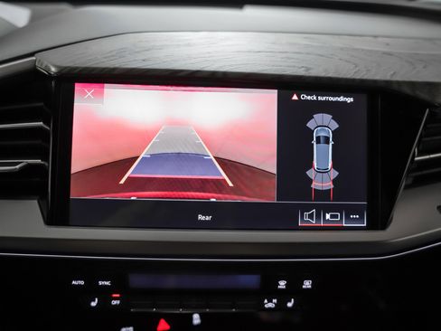 Certified 2024 Audi Q4 e-tron Premium w/ Convenience Package image 24