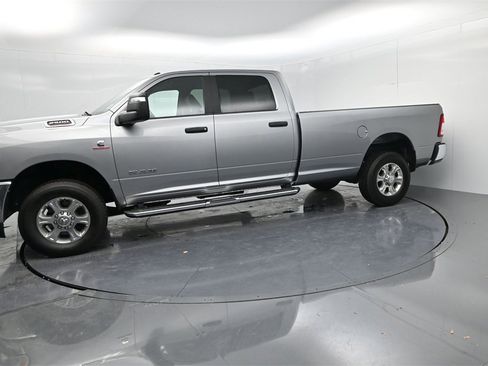 Used 2023 RAM 2500 Big Horn w/ Level 1 Equipment Group image 4