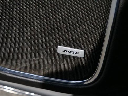 Used 2019 Chevrolet Suburban Premier image 15