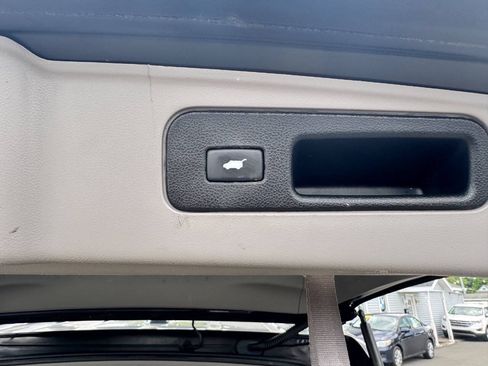 Used 2012 Honda Pilot EX-L image 12