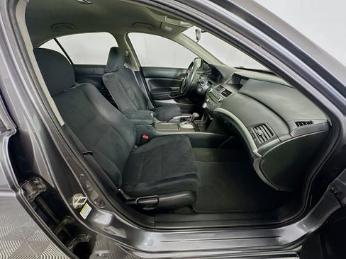 Used 2012 Honda Accord LX image 27