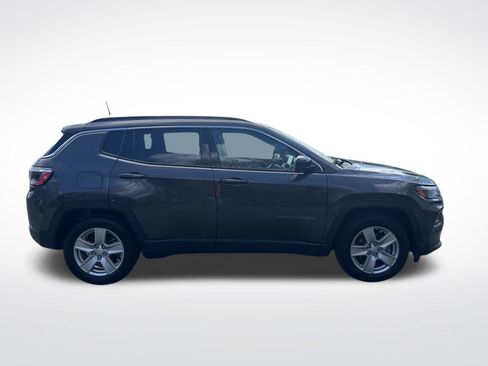 Used 2022 Jeep Compass Latitude w/ Sun and Sound Group image 7