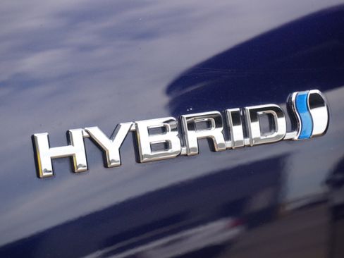 Used 2021 Toyota Venza Limited w/ Advanced Technology Package image 8