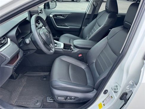 Used 2024 Toyota RAV4 Limited w/ Advanced Technology Package image 9