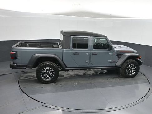 New 2026 Jeep Gladiator Rubicon AWD/4WD image 29