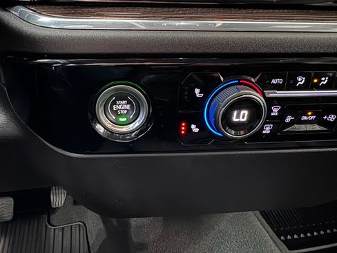 Certified 2024 Chevrolet Silverado 1500 LT image 22