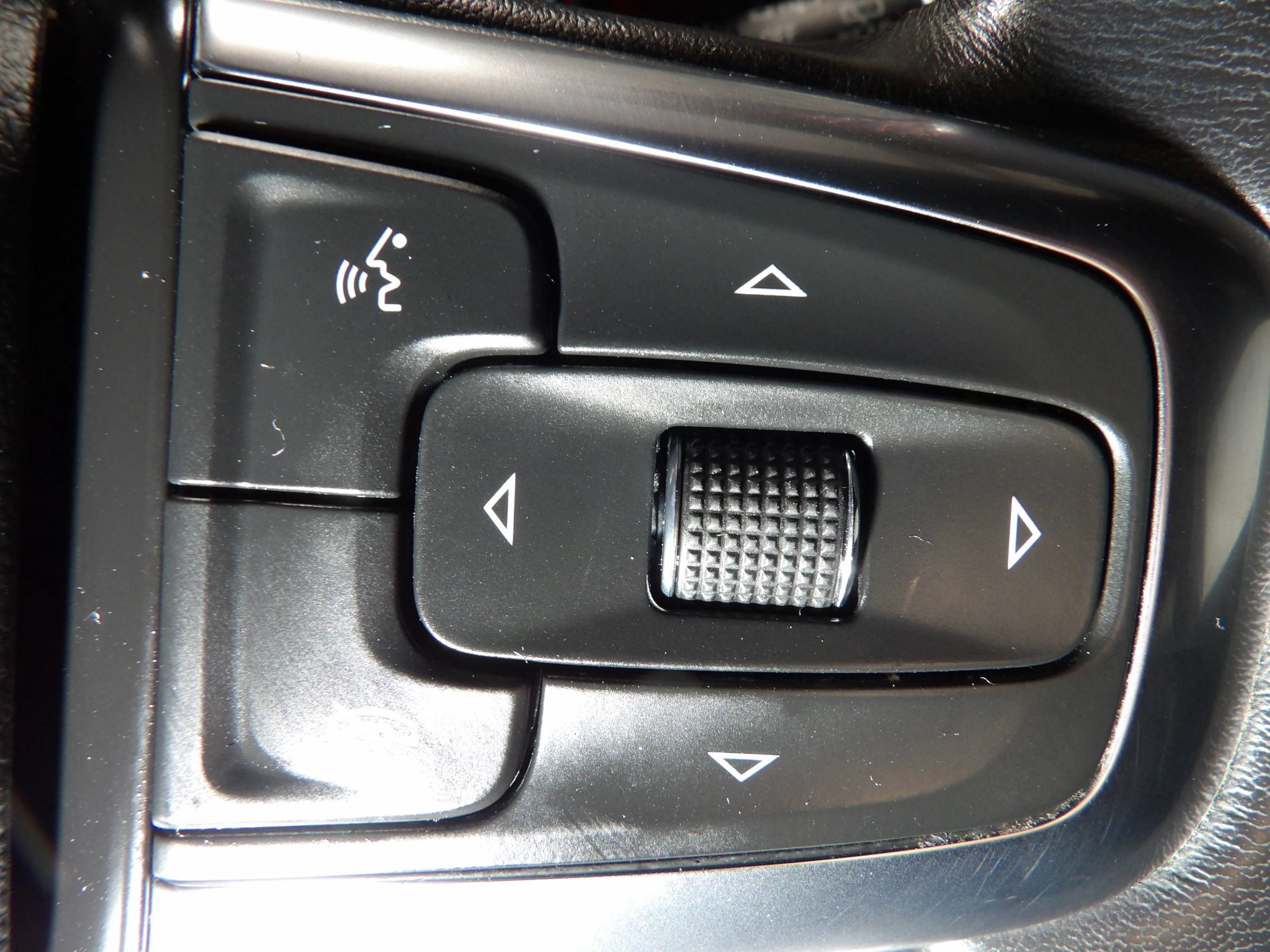 Used 2022 Chevrolet Blazer RS FWD image 20