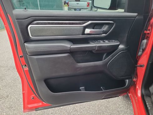 Used 2022 RAM 1500 Big Horn w/ Night Edition RWD image 19