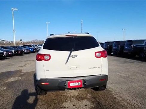 Used 2011 Chevrolet Traverse LT w/ Personal Connectivity Package image 7