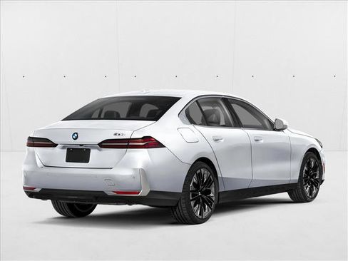 New 2026 BMW 530i image 2