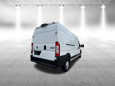 Used 2023 RAM ProMaster 2500 FWD image 7