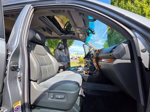 Used 2004 Lexus GX 470 AWD/4WD image 16