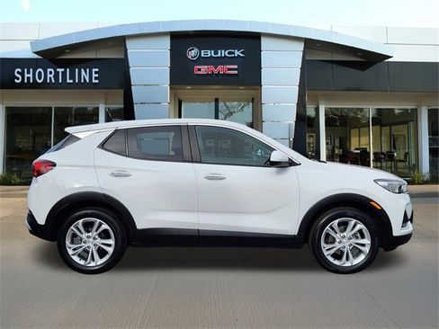 Used 2023 Buick Encore GX Preferred image 3