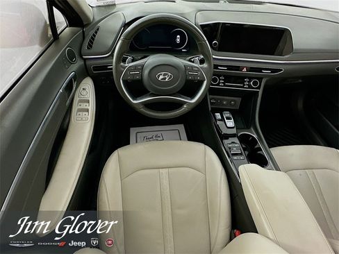 Used 2023 Hyundai Sonata Limited image 18