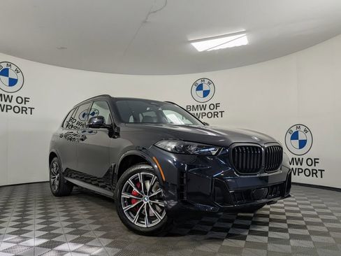 New 2026 BMW X5 xDrive40i w/ M Sport Package AWD/4WD image 3
