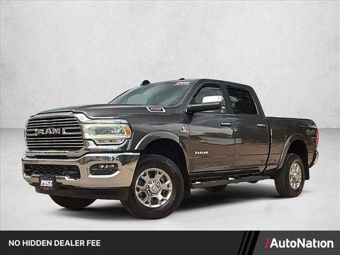 Used 2022 RAM 2500 Laramie AWD/4WD image 1