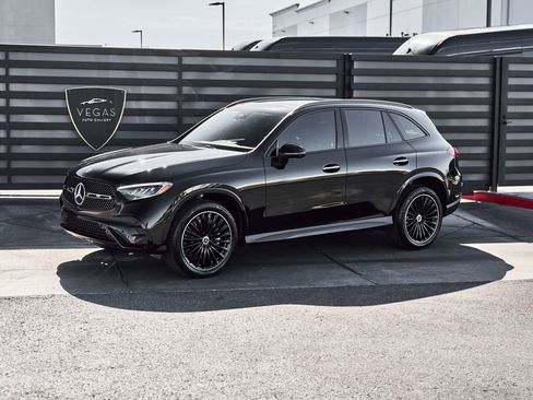 Used 2026 Mercedes-Benz GLC 300 image 5