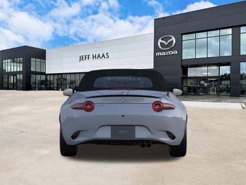 New 2026 MAZDA MX-5 Miata Club w/ Brembo/BBS Recaro Package RWD image 4