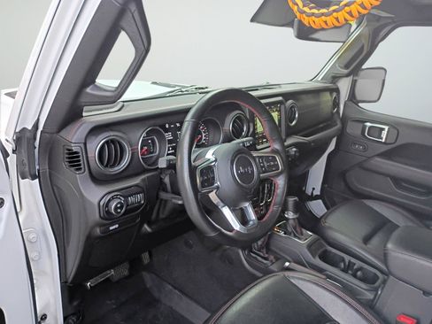 Used 2020 Jeep Gladiator Rubicon AWD/4WD image 10