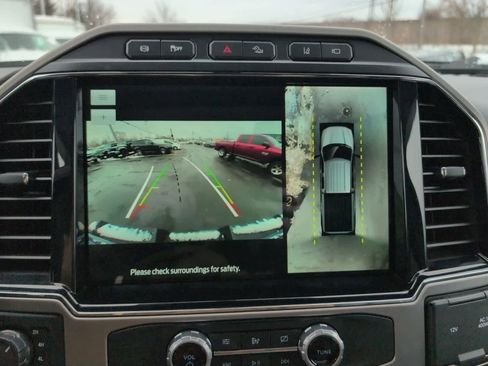 Used 2022 Ford F250 Platinum w/ Tremor Off-Road Package image 33