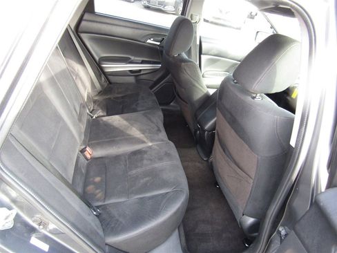 Used 2013 Honda Crosstour EX image 23